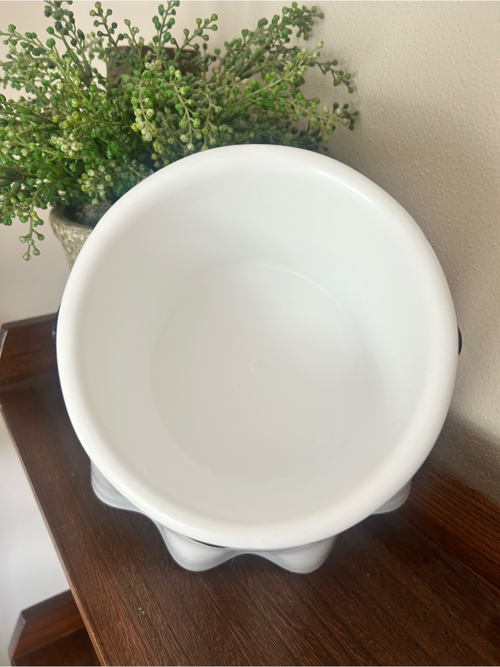 White Ghost Bucket - Picture 3 of 5